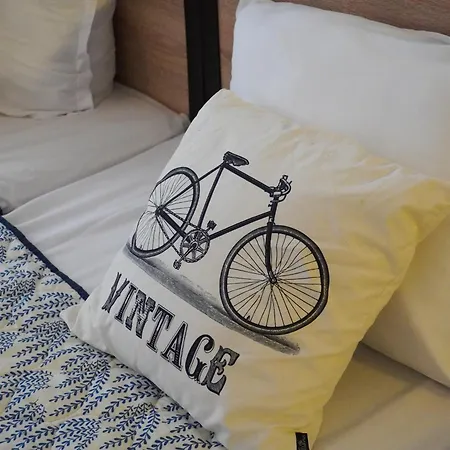 Jolly Apartment
